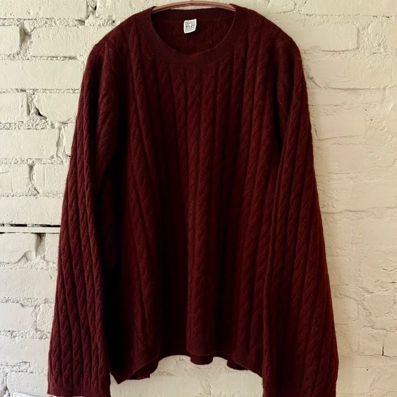 TOTEME Cashmere Cable Knit Sweater